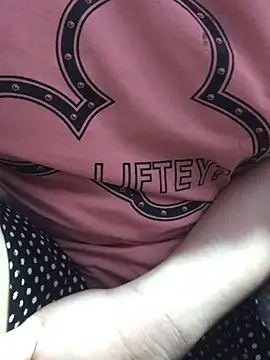 Snapshot of opna8 chatting on February 25, 2026, 11:47 pm opna8 online show from February 25, 2026, 11:47 pm