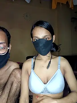 Snapshot of ursumita chatting on November 25, 2025, 7:36 pm ursumita online show from November 25, 2025, 7:36 pm