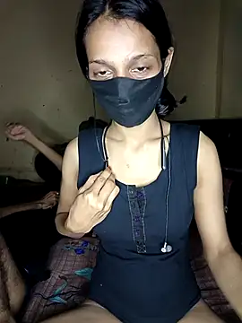 Snapshot of ursumita chatting on December 2, 2025, 5:41 pm ursumita online show from December 2, 2025, 5:41 pm