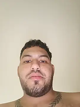 Frank0021 online show from June 5, 2026, 4:19 am
