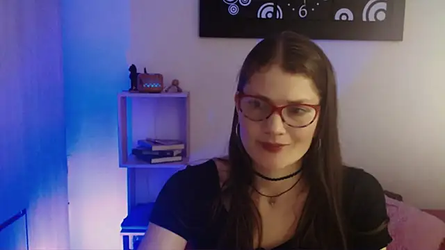 Camila-ventura online show from May 27, 2026, 1:30 pm