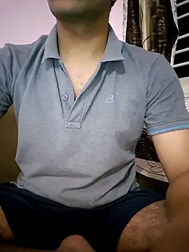 project085 online show from September 8, 2025, 3:00 pm