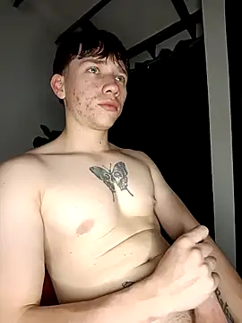 Logan sixxer online show from September 14, 2025, 7:18 am