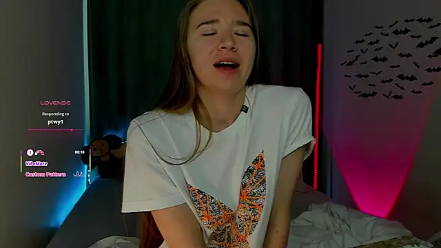 SoulNonNude online show from July 22, 2026, 4:04 am