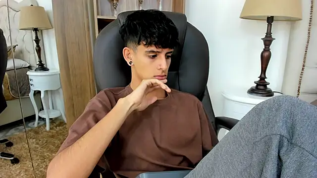 Ibratxandy online show from May 24, 2026, 11:59 am