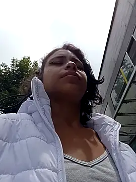 Snapshot of Tendercouple1 chatting on September 17, 2025, 3:46 pm Tendercouple1 online show from September 17, 2025, 3:46 pm