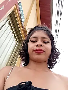 Snapshot of Tendercouple1 chatting on November 9, 2025, 6:50 pm Tendercouple1 online show from November 9, 2025, 6:50 pm