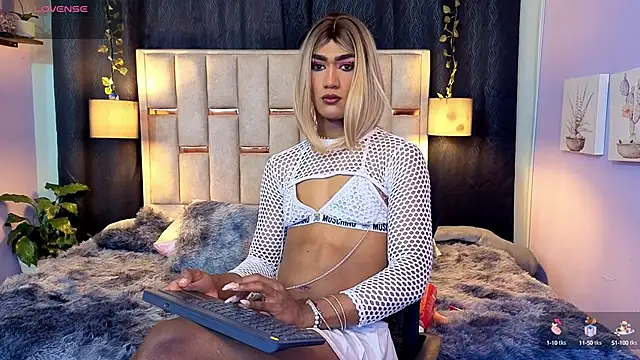 Hanzking01 online show from September 20, 2025, 3:40 am