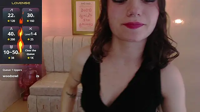 venuss09 s online show from March 31, 2026, 3:19 am