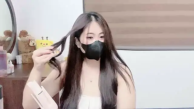 Snapshot of Amelia-babee chatting on November 3, 2025, 12:06 pm Amelia-babee online show from November 3, 2025, 12:06 pm