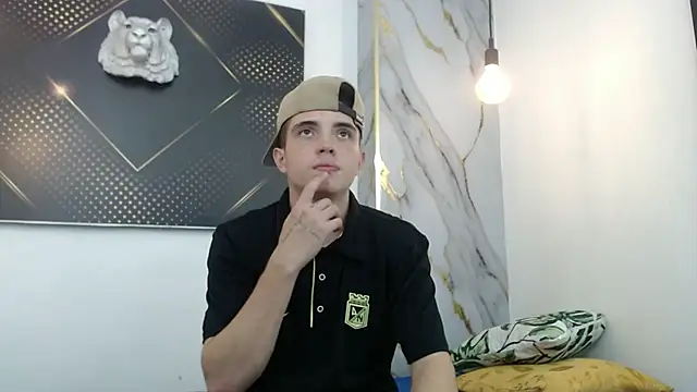 dia fax18 online show from January 15, 2026, 3:55 am