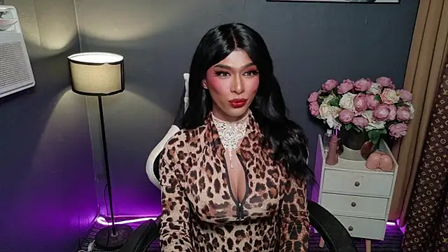 SexGoddess Seraphina online show from November 18, 2025, 9:52 pm