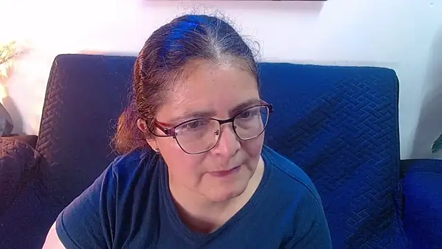 Snapshot of Linda_banks_ chatting on May 27, 2026, 1:57 am Linda banks online show from May 27, 2026, 1:57 am