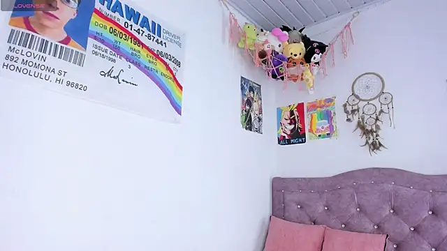 Snapshot of aline_ackerman chatting on September 12, 2025, 1:49 am aline ackerman online show from September 12, 2025, 1:49 am