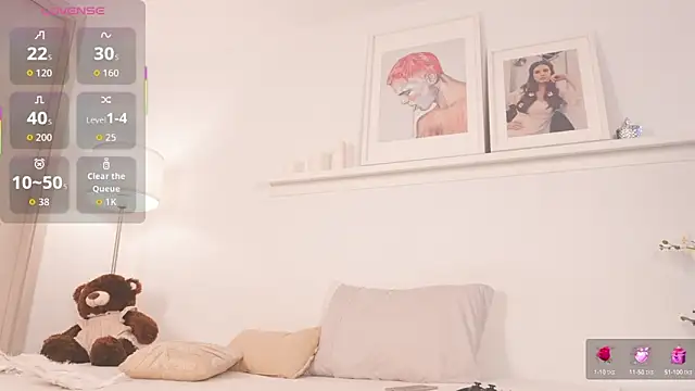 moon angels online show from September 20, 2025, 5:36 pm