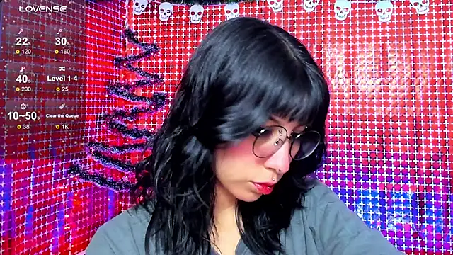 Rose 72 online show from December 4, 2025, 7:44 pm