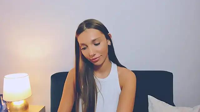 EmmaGorgeous online show from October 9, 2025, 6:17 pm