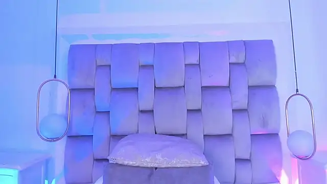 OnlyGia online show from January 17, 2026, 3:11 am