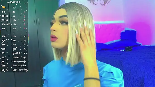 HANNAH BACKERS online show from October 23, 2025, 3:28 am