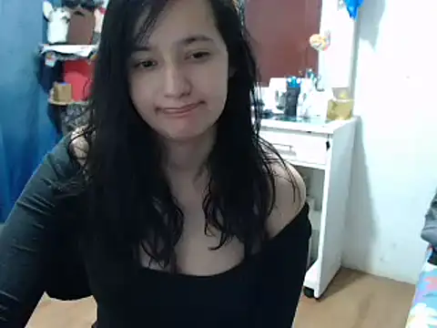 annie clark2 online show from December 12, 2024, 4:37 am