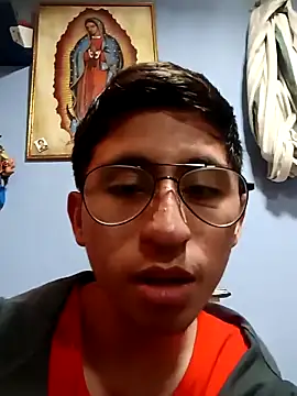 Snapshot of Ethancito202 chatting on November 27, 2025, 7:49 pm Ethancito202 online show from November 27, 2025, 7:49 pm