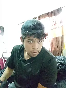 Snapshot of Jblouser chatting on July 3, 2026, 8:37 pm Jblouser online show from July 3, 2026, 8:37 pm