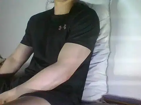 Snapshot of malacobi0 chatting on August 8, 2026, 3:47 pm malacobi0 online show from August 8, 2026, 3:47 pm