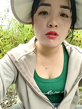 Snapshot of asian_2k chatting on September 22, 2025, 2:35 am asian 2k online show from September 22, 2025, 2:35 am