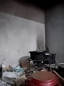 asian 2k online show from December 4, 2025, 2:10 am