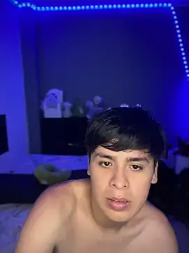 Kailertwink online show from February 26, 2026, 4:22 am