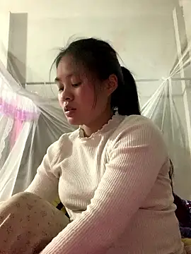 NhuFox online show from January 11, 2026, 1:05 pm