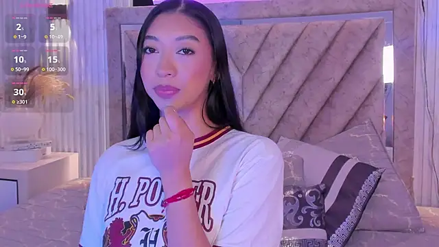 Sussyrosse  online show from April 3, 2026, 9:24 pm