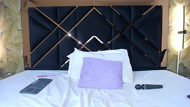 Snapshot of AliciaJerez1 chatting on October 11, 2025, 8:57 am AliciaJerez1 online show from October 11, 2025, 8:57 am