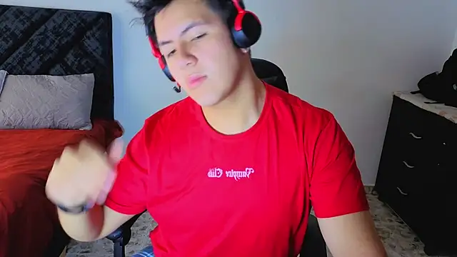 Snapshot of Ryan_Doretti chatting on October 2, 2025, 1:18 pm Ryan Doretti online show from October 2, 2025, 1:18 pm