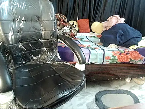 Anaconda-Mall online show from February 11, 2026, 7:19 pm