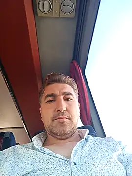 Snapshot of mert0359 chatting on September 16, 2025, 5:30 am mert0359 online show from September 16, 2025, 5:30 am