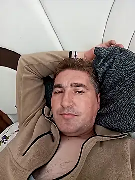 Snapshot of mert0359 chatting on September 22, 2025, 11:01 am mert0359 online show from September 22, 2025, 11:01 am