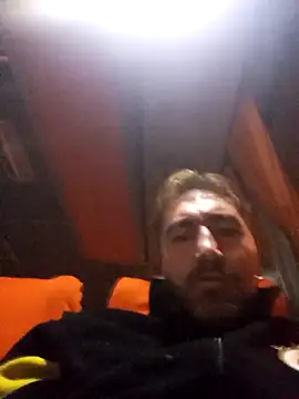 Snapshot of mert0359 chatting on October 3, 2025, 9:23 pm mert0359 online show from October 3, 2025, 9:23 pm