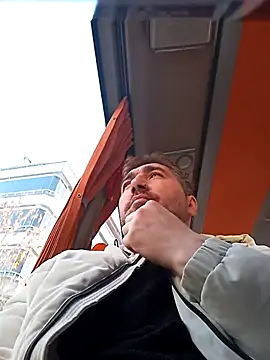 Snapshot of mert0359 chatting on December 2, 2025, 1:28 pm mert0359 online show from December 2, 2025, 1:28 pm