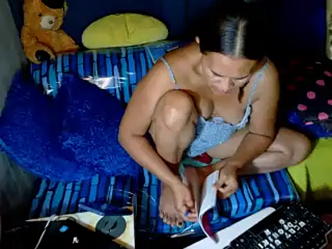 Snapshot of xxloveheart chatting on September 10, 2025, 10:43 pm xxloveheart online show from September 10, 2025, 10:43 pm