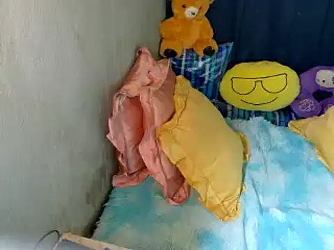 xxloveheart online show from November 24, 2025, 10:20 pm