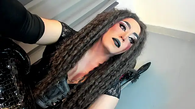 MagnaCumLoader17 online show from November 28, 2025, 10:56 pm