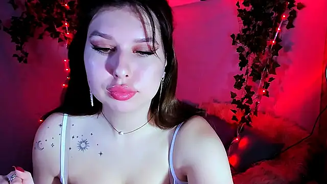 ChloeRicc online show from February 20, 2026, 7:36 pm