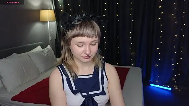 Tori Cutie online show from February 4, 2026, 12:05 am