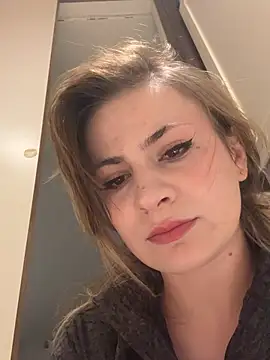 Snapshot of IsabellaEtha chatting on April 4, 2026, 8:39 pm IsabellaEtha online show from April 4, 2026, 8:39 pm