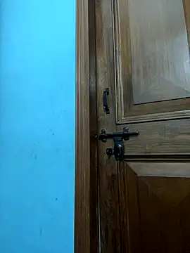 Snapshot of johnyncr chatting on September 29, 2025, 4:39 am johnyncr online show from September 29, 2025, 4:39 am