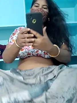 Snapshot of yelmaji91 chatting on September 24, 2025, 5:00 am yelmaji91 online show from September 24, 2025, 5:00 am