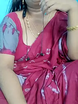 Snapshot of yelmaji91 chatting on October 17, 2025, 4:59 am yelmaji91 online show from October 17, 2025, 4:59 am