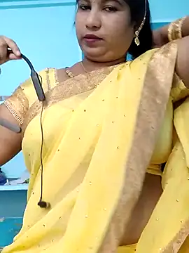 Snapshot of yelmaji91 chatting on October 20, 2025, 4:57 am yelmaji91 online show from October 20, 2025, 4:57 am