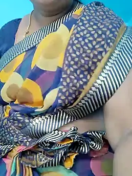 Snapshot of yelmaji91 chatting on November 1, 2025, 5:42 am yelmaji91 online show from November 1, 2025, 5:42 am